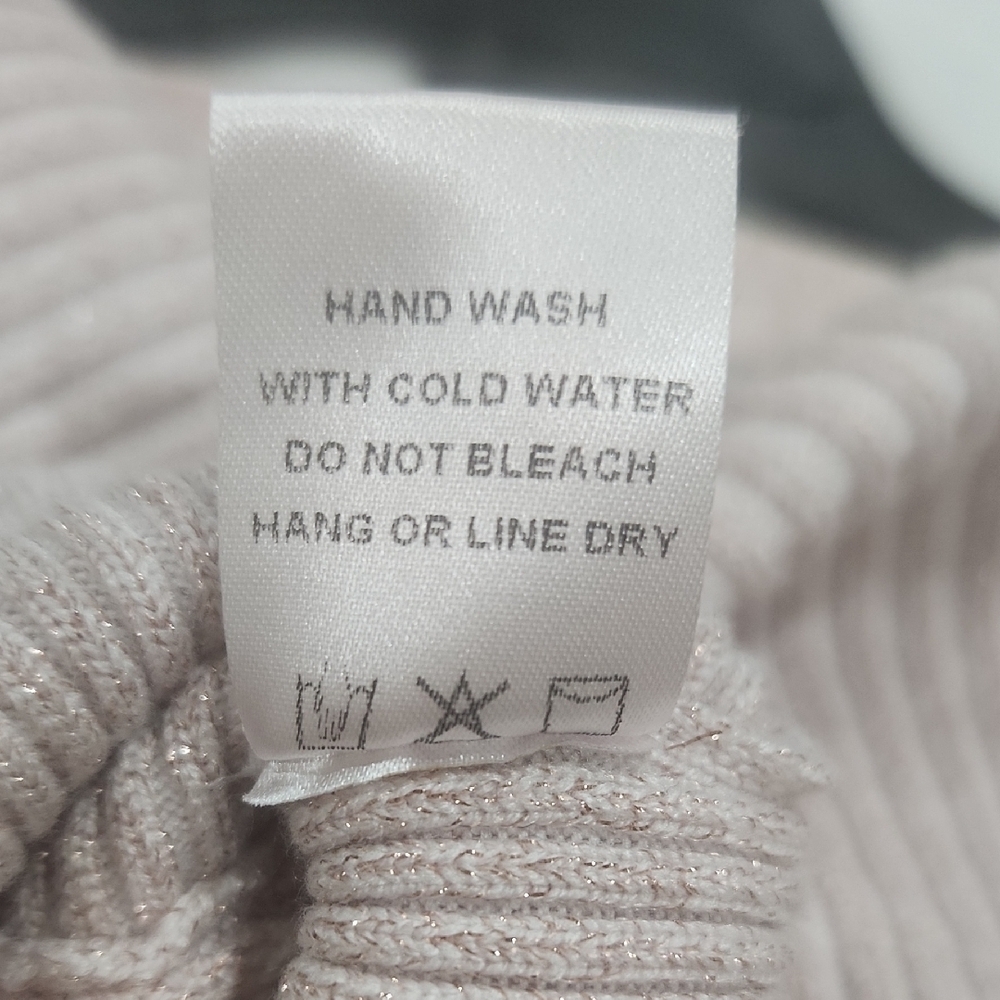 Windsor Light Pink Ribbed Knit Top - Picture 12 of 14